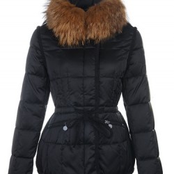 Moncler Pelzkragen，0-6码