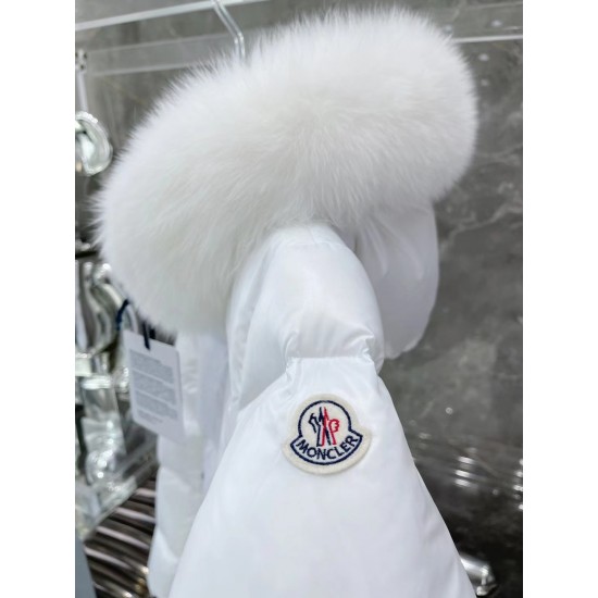 MONCLER1