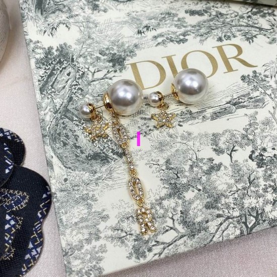 Dior Earring