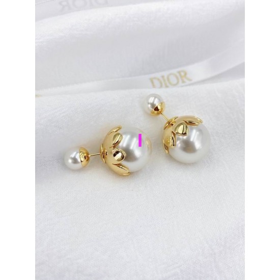 Dior Earring