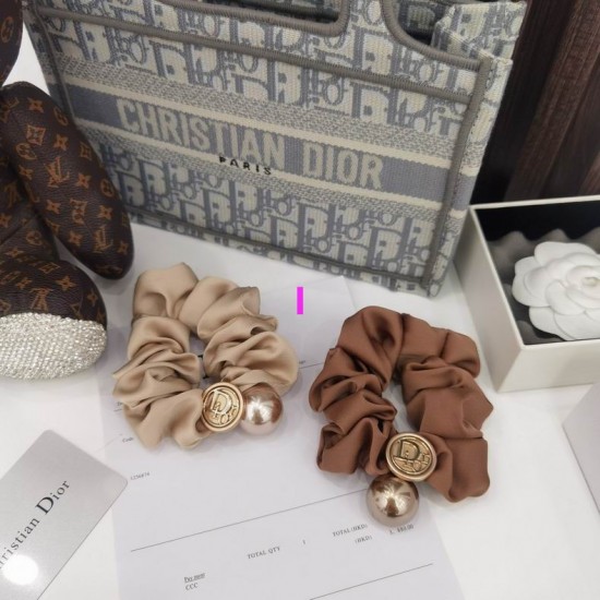 Dior Scrunchie