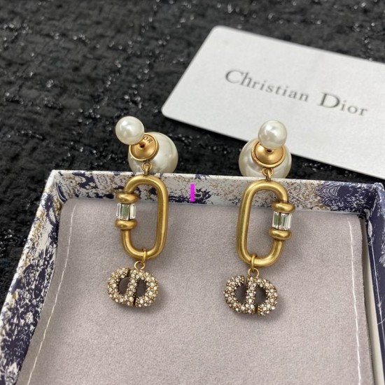 Dior Earring