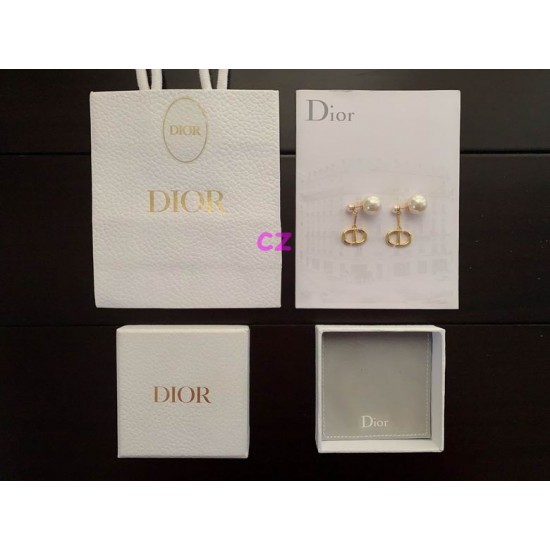 Dior Earring