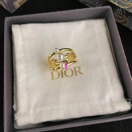 Dior The ing