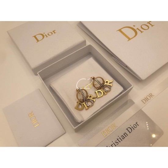 Dior Earring