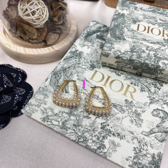 Dior Earring