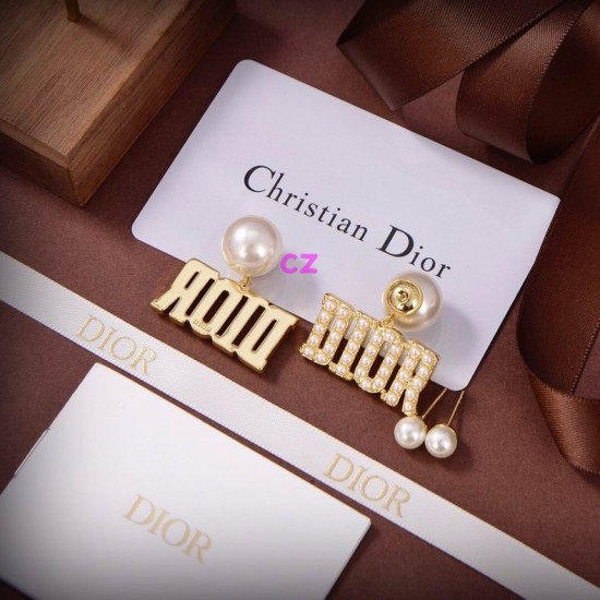 Dior Earring