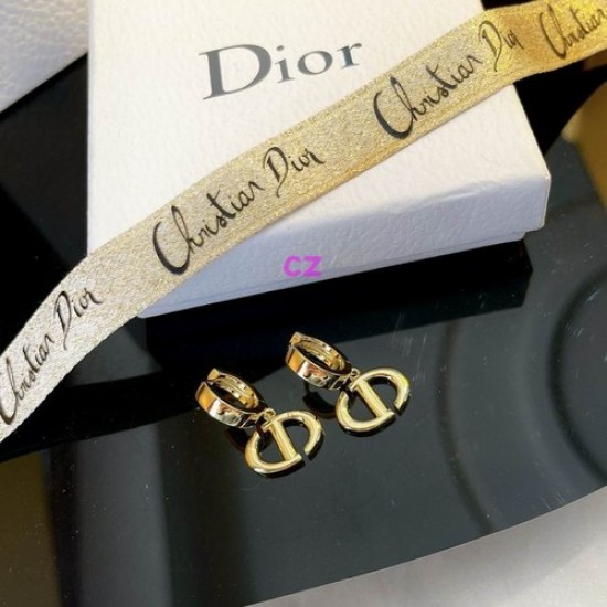 Dior Earring