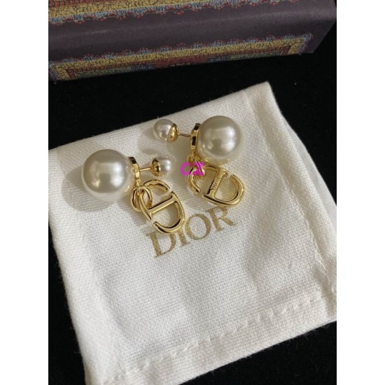 Dior Earring