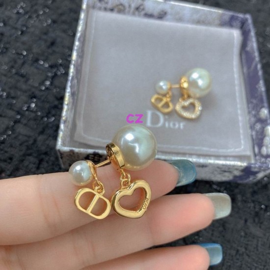 Dior Earring