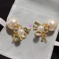 Dior Earring