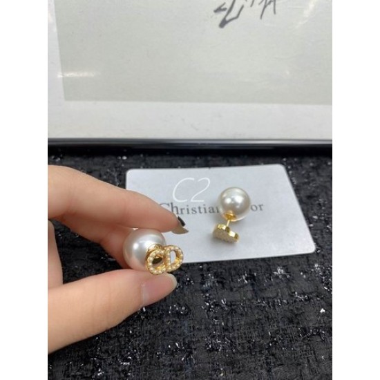 Dior Earring