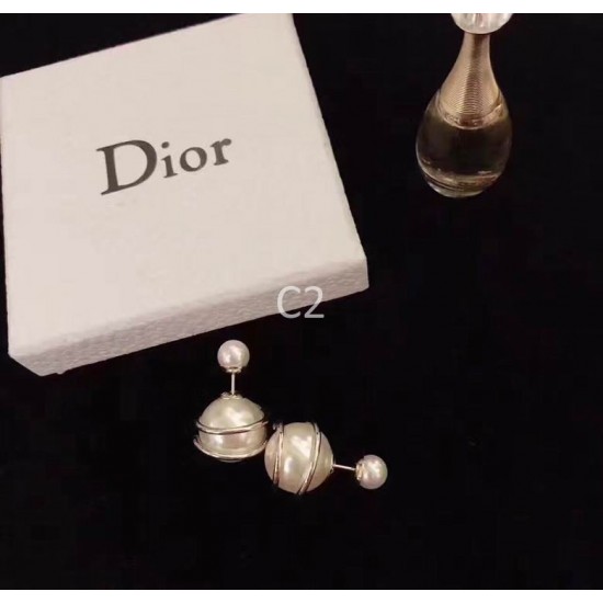 Dior Earring