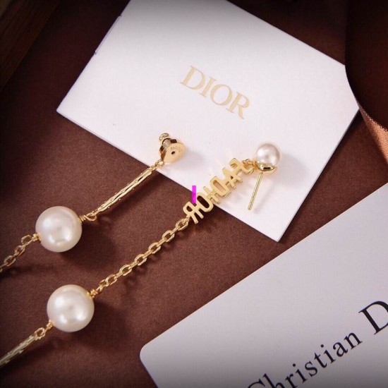 Dior Earring