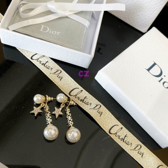 Dior Earring