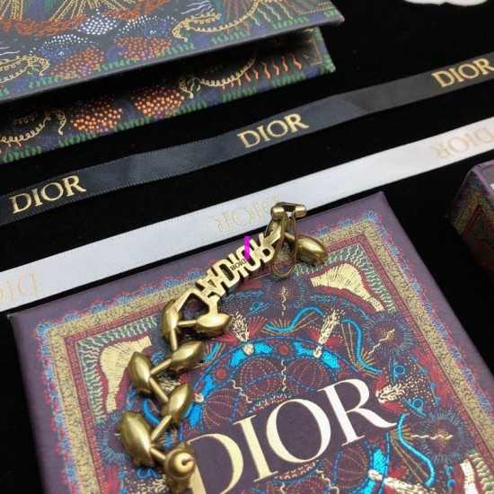 Dior Earring