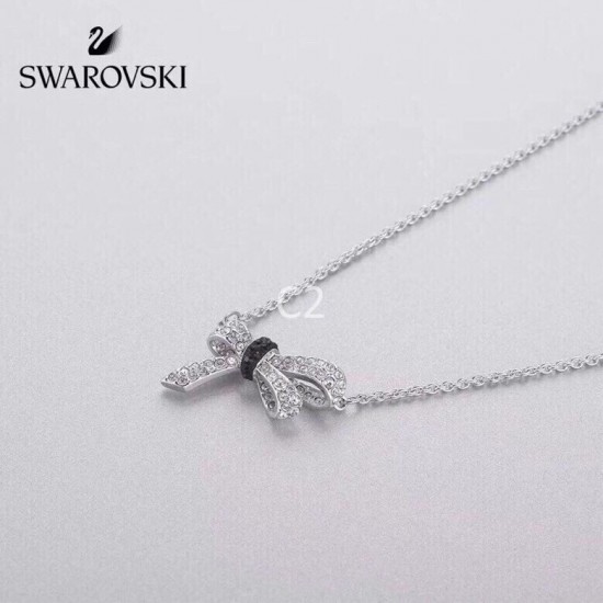 Swarovcki Necklace