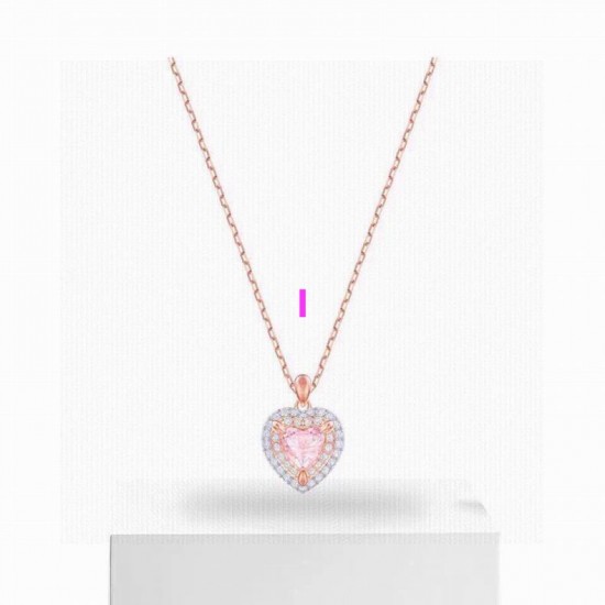 Swarovcki Necklace