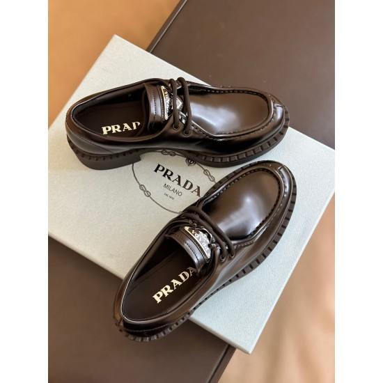 Prada women&#x27;s shoes