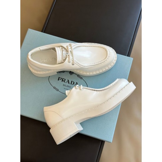 Prada women&#x27;s shoes