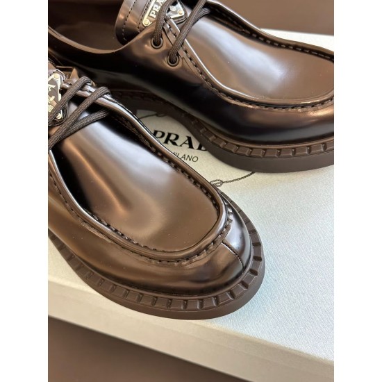 Prada women&#x27;s shoes