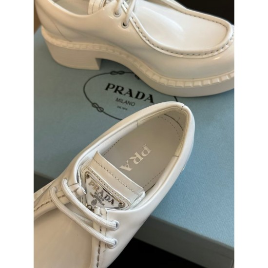 Prada women&#x27;s shoes