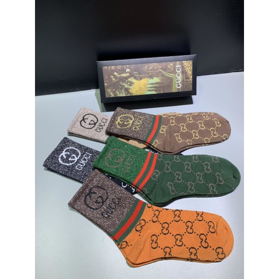 @ Socks -BB0885Q119 5pieces per box