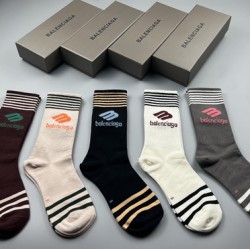 yoyo -004476P129Socks