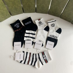 yoyo -004422P129Socks