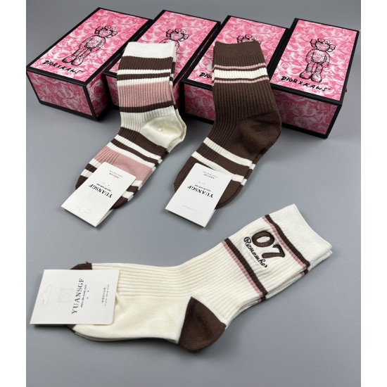 yoyo -004445P129Socks