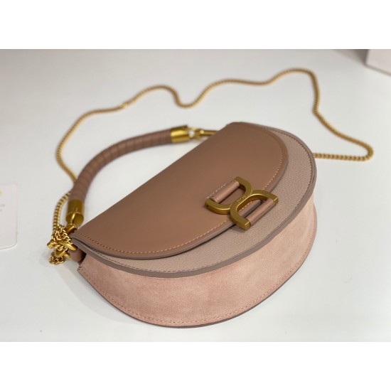 Chloe bag size 22.5*15.5*7cm