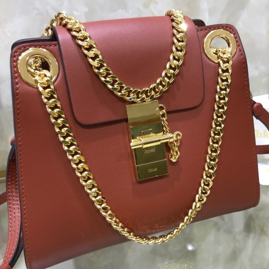 chloe bag size:22*19*11cm Top quality