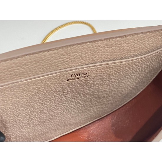 Chloe bag size 22.5*15.5*7cm