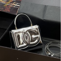 DG bag size：13.5*17.5*6.5cm