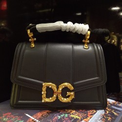 TOP Dolce Gabbana bag size:27*18*8cm