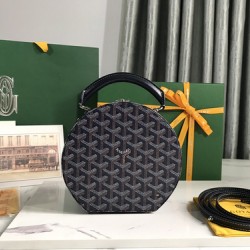 Goyard Alto bag size:18*16.5*7cm