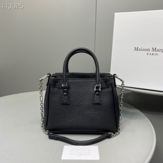 Top quality Maison margiela bag size:22*12.5*15.5cm 98