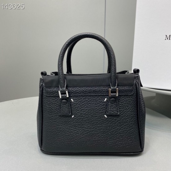 Top quality Maison margiela bag size:22*12.5*15.5cm 98