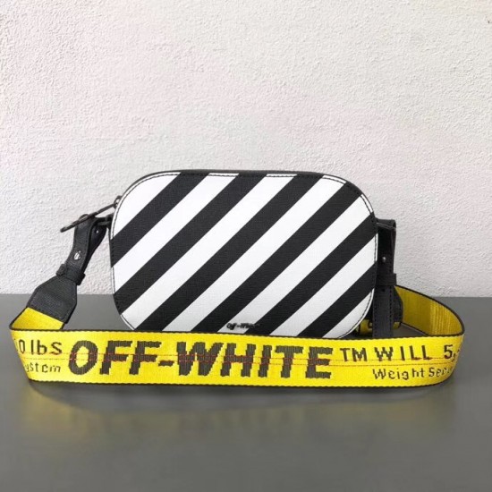 Top quality off white bagSIZE:21*14*5.5cm