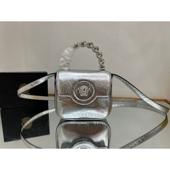 Versace bag size 16*6*12cm