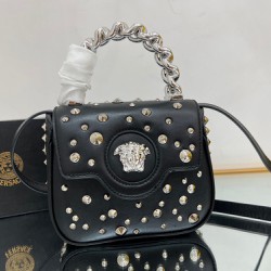 Versace bag size 16*6*12cm