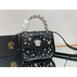 Versace bag size 16*6*12cm