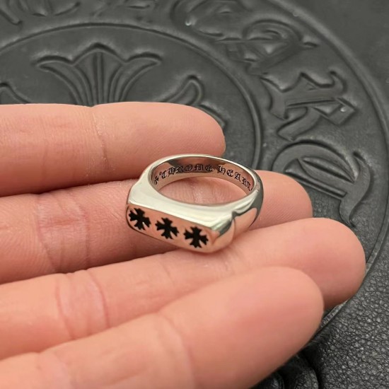 Three Cross Flower Ring