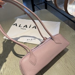 Alaia 腊肠包  尺寸(厘米):长27x宽9x高8