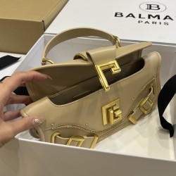 Balmain bag Sizs:26*11.5*3cm