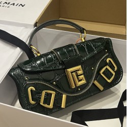 Balmain bag Sizs:26*11.5*3cm