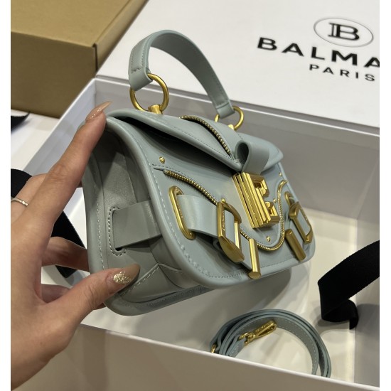 Balmain bag Sizs:26*11.5*3cm