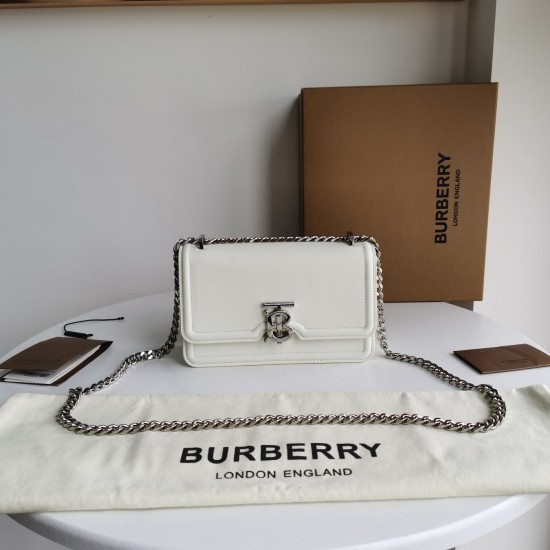 Burberry D886450