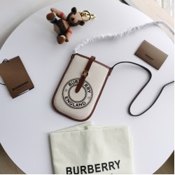 Burberry D886300