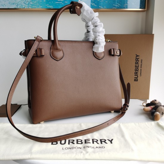 Burberry  D886600